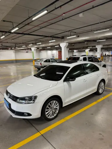VW JETTA 2.0 TSI HIGHLINE + PACOTE Premium