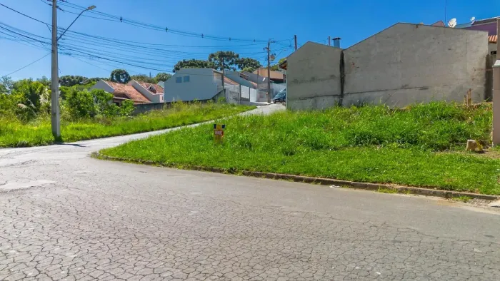 Terreno de esquina 136,41m² Campo Largo