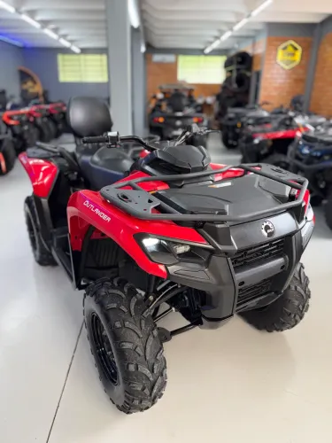 Quadriciclo Can am 700 MAX