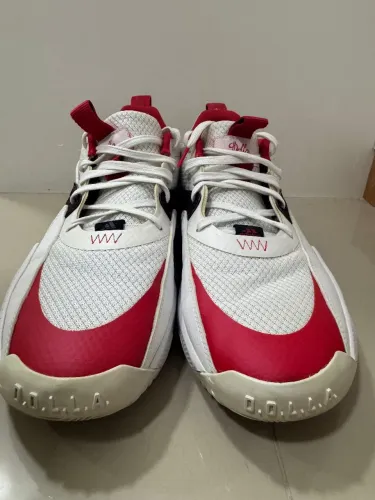 Tênis Adidas Dame D.O.L.L.A