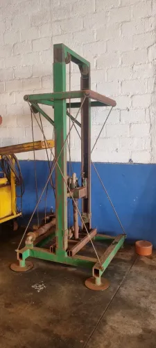 Mini perfuratriz semi poço 