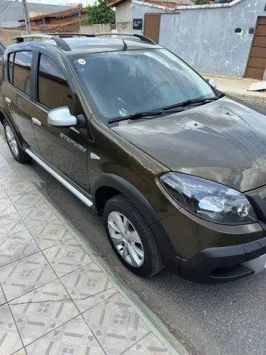 Renault Sandero Stepway Hi-flex 1.6 16V 5P Aut. 2013