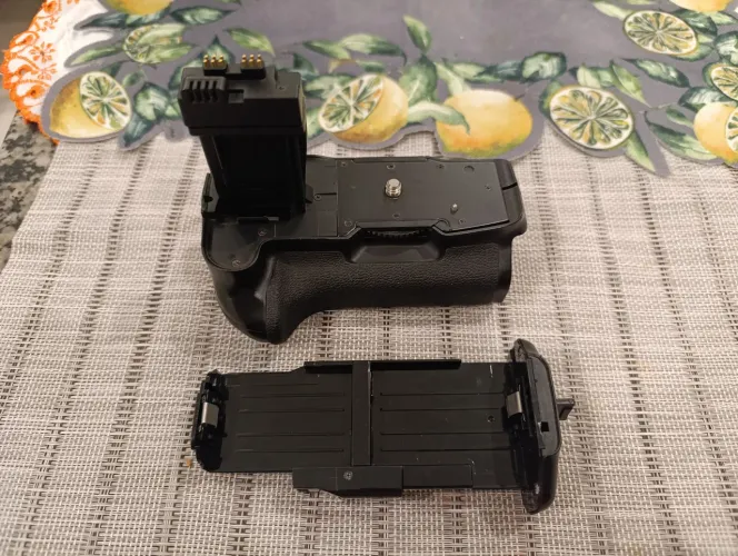Grip de bateria para Canon T2i, T3i, T4i, T5i