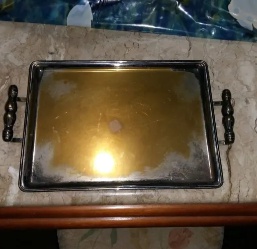 Bandeja de metal