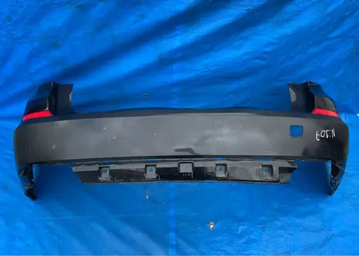 Parachoque Traseiro Bmw 535i 2011 2012  Detalhe