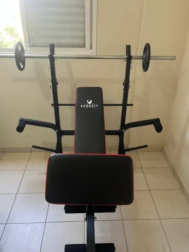 Banco de Supino flexível para vários tipos de exercícios +kit barras+ kit anilhas 50kg