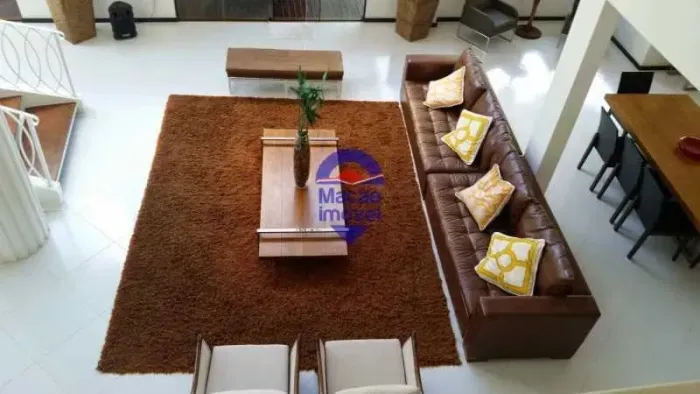 Casa de rua : / Residencial / Areia Branca