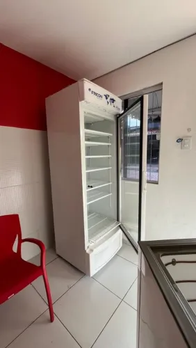 Refrigerador fricon 431 litros vertical