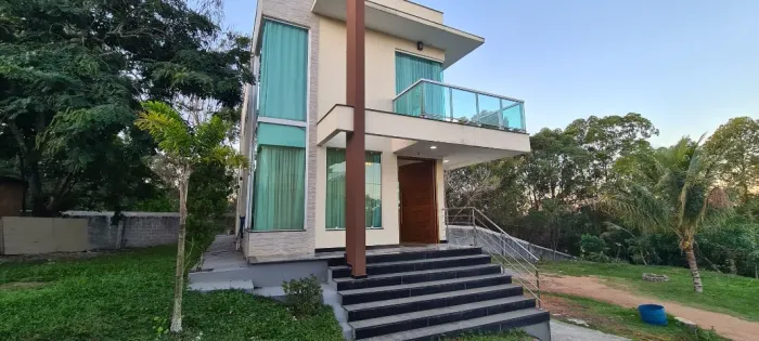 Linda casa Condominio Sol do Vale Retiro do congo 4 quartos 2 suites laser top quartizito 