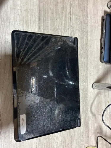 Vendo netbook infoway w7010 defeito pecas