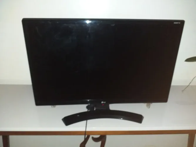 Smart TV Monitor LG 28 polegadas