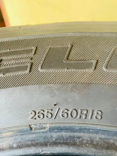 Pneus para caminhonete!