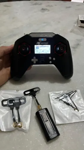 Radio controle para drone FPV FrSky Taranis X-Lite S + Módulo ELRS + Antenas + Bat