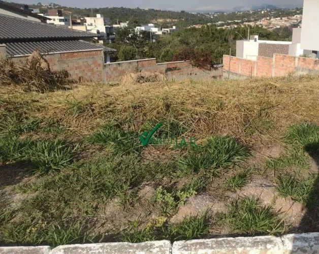 OPORTUNIDADE DO ANO! LOTE NO CONDOMÍNIO ESTÂNCIA DOS LAGOS!