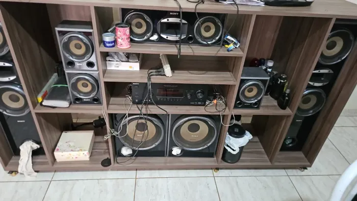 Som alta qualidade Sony Str-k1600 6.4 com movel planejado