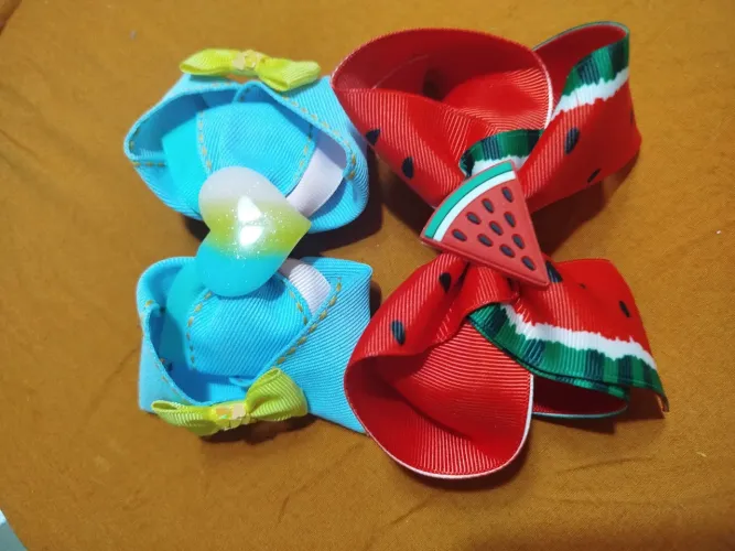 Laços e tiaras 