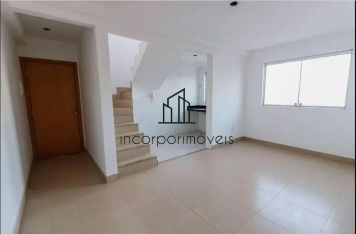 Cobertura à venda, 2 quartos, 1 suíte, 2 vagas, Sagrada Família - Belo Horizonte/MG