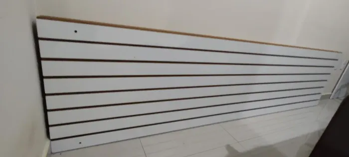 Painel canaletado 2,45x60 + Brinde