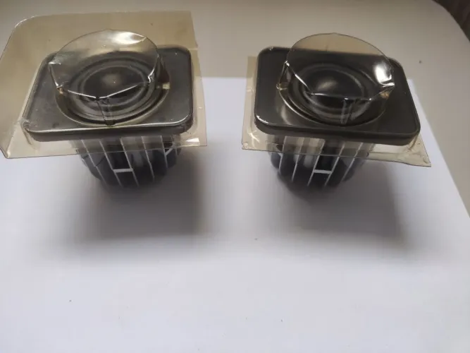 Par tweeter reposição para caixas JBL LSR 4328p e LSR 4326p novos 