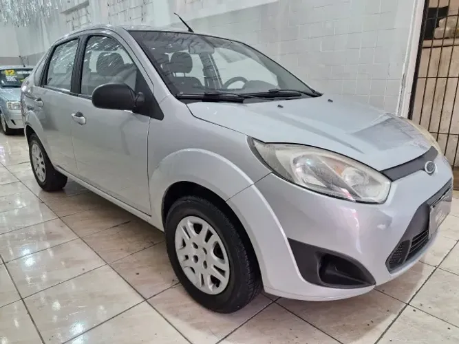 Ford Fiesta Sed. 1.6 8V Flex 4P 2013