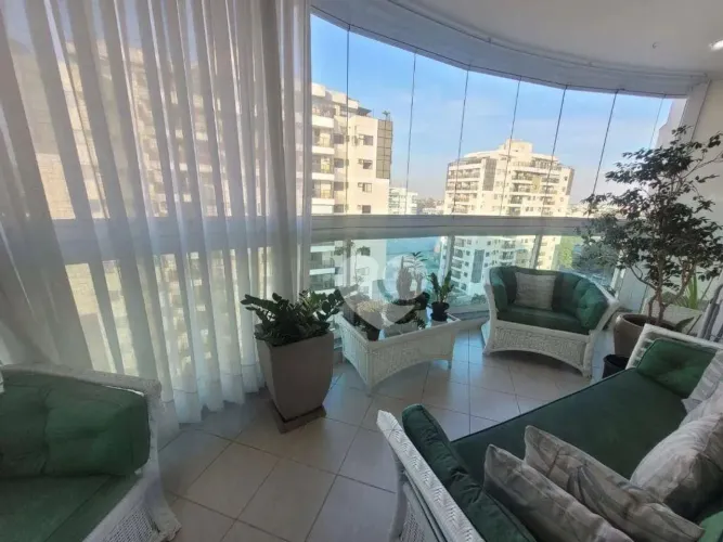 SUNFLOWER Apartamento com 2 quartos, 1 suíte à venda, 69 m² por R$ 630.000 - Recreio dos B