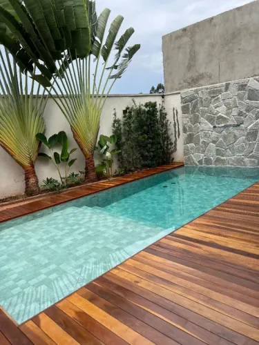 Piscinas em azulejos