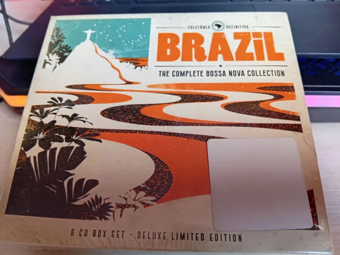 Box de 6 CDs Deluxe Músicas Bossa Nova Brasileira.