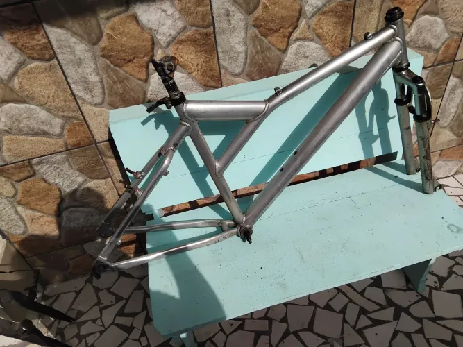 Quadro de bayk em aluminio. 
