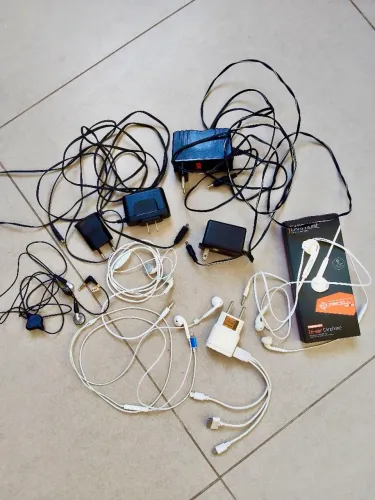 Fones de Ouvido - Carregadores - Fontes Alimentação