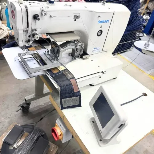 Maquina de Costura Filigrana modelo brother área 13x10 costura programada