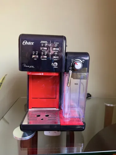 Cafeteira Oster PrimaLatte