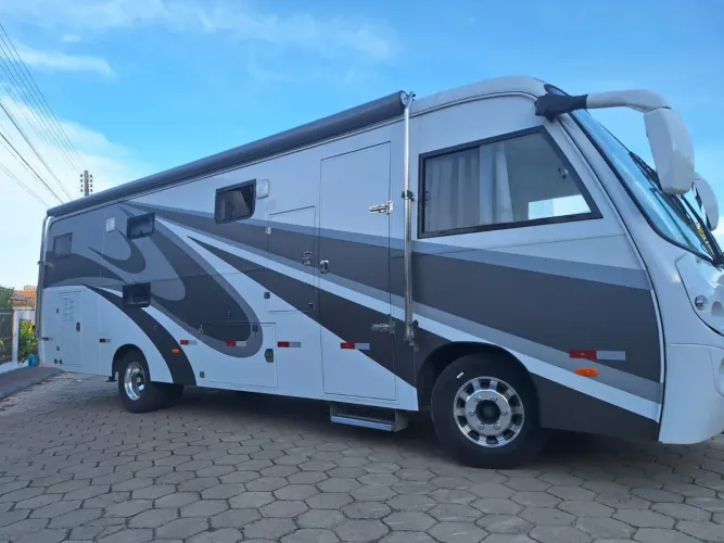 Motorhome sem detalhes .