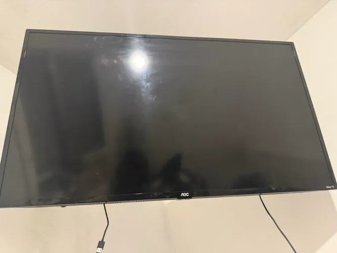 Smart Tv 43 pol AOC - parou de ligar