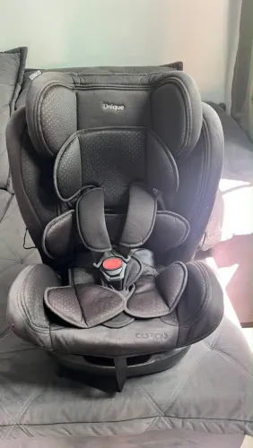 Cadeirinha para carro de criança 