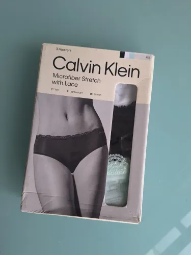 3 Calcinhas Calvin Klein Original L Nova