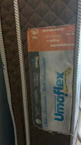 Colchão queen umaflex