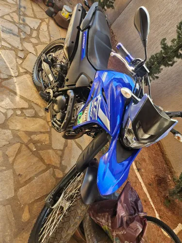 Vendo Yamaha XTZ 250 TOP e barato