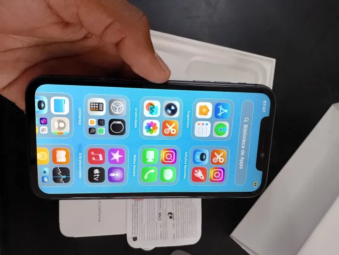 IPHONE 11 NA CAIXA