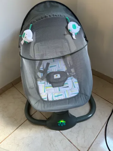 Cadeira de Balanço Automática Mastela Techno Premium - Bluetooth + Controle Remoto
