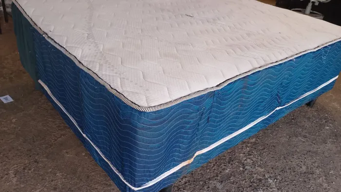 Cama box casal acoplado mola higienizado revisada 