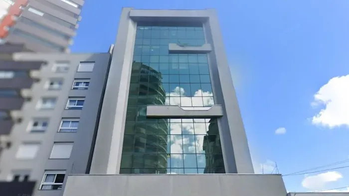 Sala Comercial (n° 504) no "Condomínio Edifício L' Atelier" - São Pelegrino - Caxias do Su