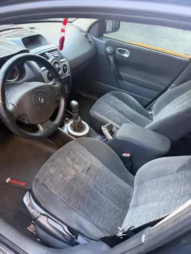 Renault Megane Sedan Dynamique 2.0 16V Mec. 2007