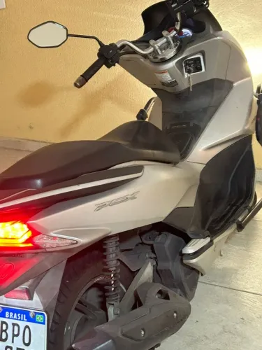 Vende-se Moto Perfeito Estado