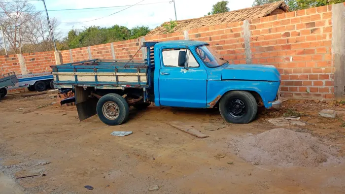 Chevrolet C-10 2.5/4.1 1980