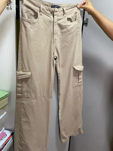 Calça cargo wide leg bege - tam. 40