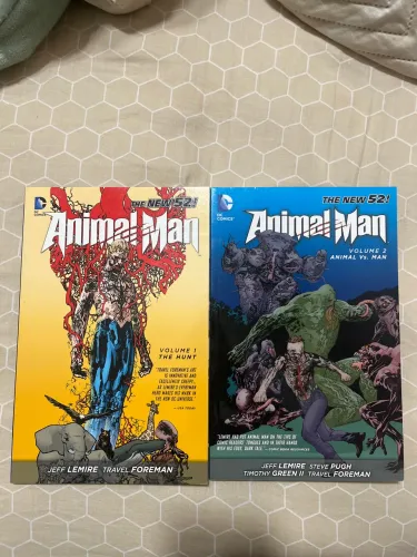Homem Animal Novos 52 Vol 1 e 2 EM INGLES Animal Man Jeff Lemire