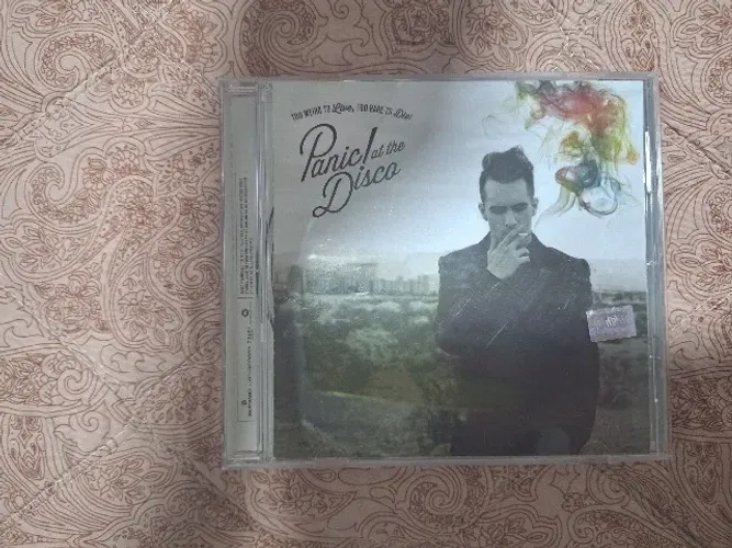 CD Panic At The Disco Too Weird to Live Too Rare to Die
