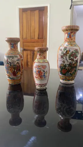 Vasos ornamentais de porcelana Chinesa