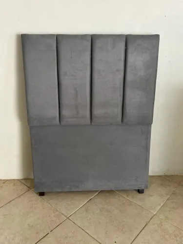 Cama solteiro com cama auxiliar