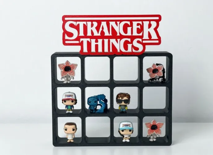 Expositor Stranger Things Kinder ovo Funko